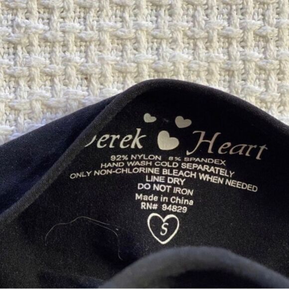 DEREK HEART JUNIOR SEAMLESS PADDED Black BRA SMALL - Picture 4 of 7